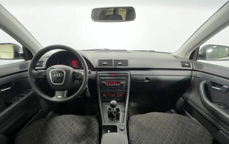 Audi A4, 2005 год, 800 000 рублей, 14 фотография
