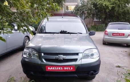 Chevrolet Niva I рестайлинг, 2009 год, 430 000 рублей, 1 фотография