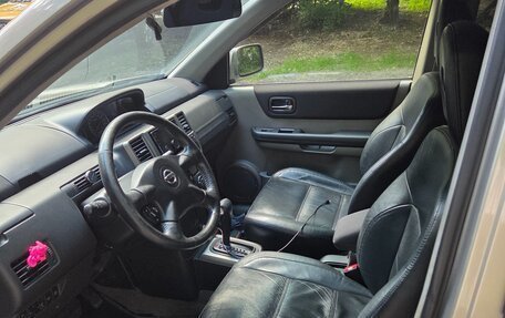 Nissan X-Trail, 2005 год, 700 000 рублей, 5 фотография