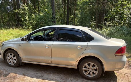 Volkswagen Polo VI (EU Market), 2012 год, 695 000 рублей, 2 фотография
