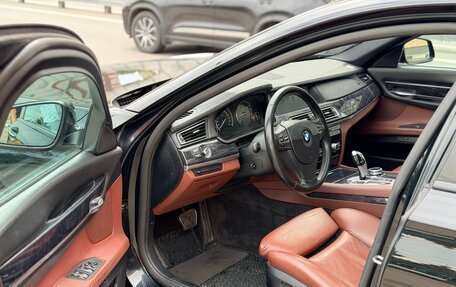 BMW 7 серия, 2009 год, 1 450 000 рублей, 26 фотография