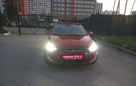 Hyundai Solaris II рестайлинг, 2012 год, 799 500 рублей, 18 фотография