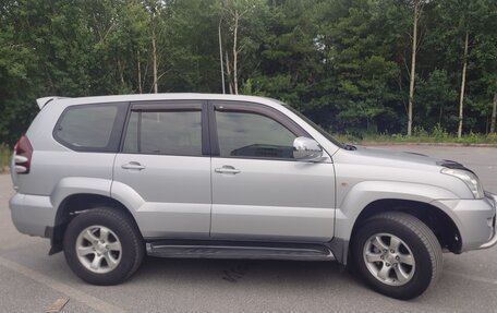 Toyota Land Cruiser Prado 120 рестайлинг, 2006 год, 2 250 000 рублей, 7 фотография
