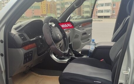 Toyota Land Cruiser Prado 120 рестайлинг, 2006 год, 2 250 000 рублей, 16 фотография