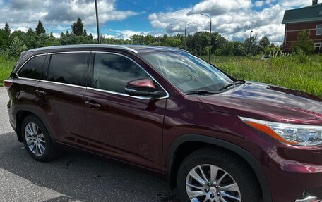 Toyota Highlander III, 2014 год, 2 750 000 рублей, 11 фотография