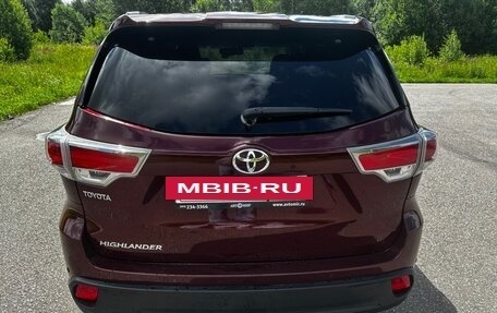 Toyota Highlander III, 2014 год, 2 750 000 рублей, 13 фотография