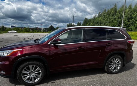 Toyota Highlander III, 2014 год, 2 750 000 рублей, 14 фотография