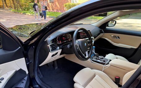 BMW 3 серия, 2021 год, 4 000 000 рублей, 13 фотография