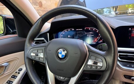 BMW 3 серия, 2021 год, 4 000 000 рублей, 21 фотография