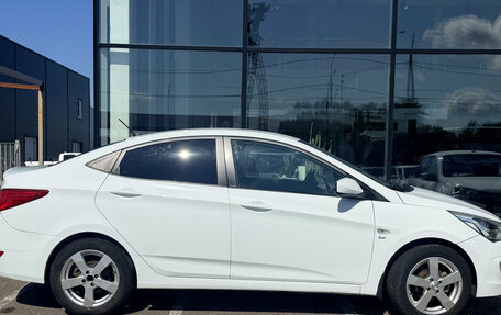 Hyundai Solaris II рестайлинг, 2014 год, 695 000 рублей, 3 фотография