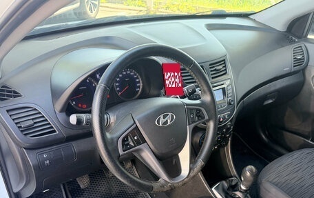 Hyundai Solaris II рестайлинг, 2014 год, 695 000 рублей, 7 фотография