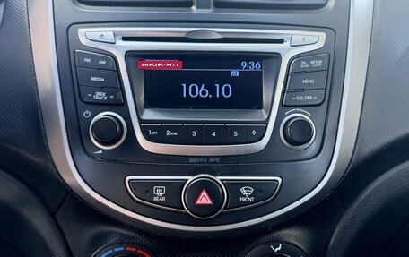 Hyundai Solaris II рестайлинг, 2014 год, 695 000 рублей, 9 фотография