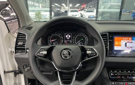 Skoda Karoq I, 2021 год, 1 785 000 рублей, 11 фотография