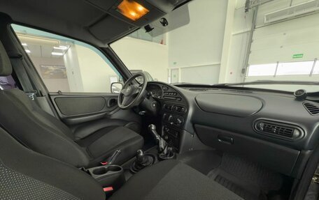 Chevrolet Niva I рестайлинг, 2011 год, 399 000 рублей, 20 фотография