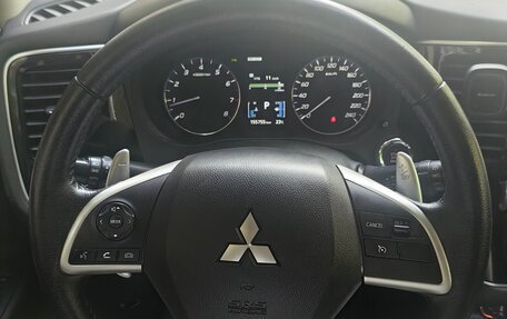 Mitsubishi Outlander III рестайлинг 3, 2012 год, 1 220 000 рублей, 18 фотография