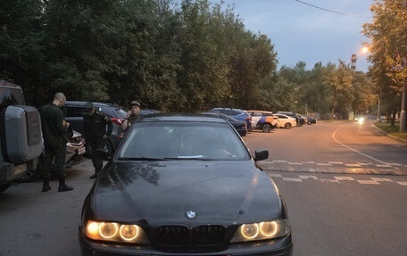 BMW 5 серия, 2000 год, 550 000 рублей, 1 фотография