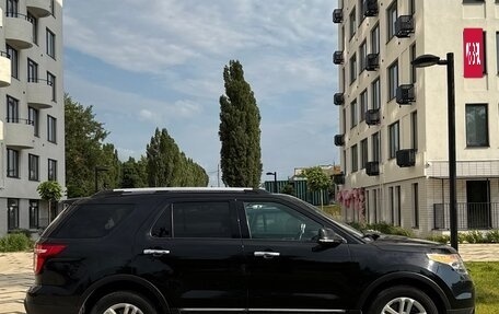 Ford Explorer VI, 2015 год, 1 800 000 рублей, 3 фотография