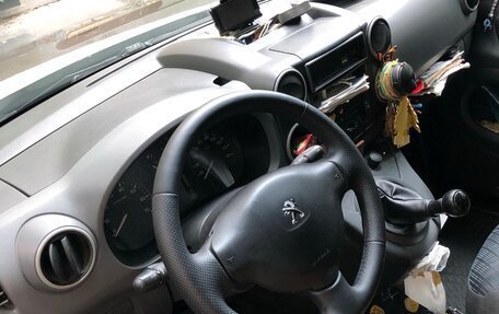 Peugeot Partner II рестайлинг 2, 2009 год, 460 000 рублей, 14 фотография