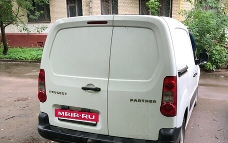 Peugeot Partner II рестайлинг 2, 2009 год, 460 000 рублей, 4 фотография