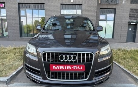 Audi Q7, 2011 год, 2 075 000 рублей, 2 фотография