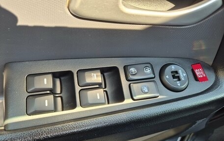 KIA Sportage III, 2010 год, 989 000 рублей, 13 фотография