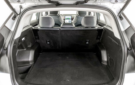 Geely Atlas, 2023 год, 2 400 000 рублей, 10 фотография