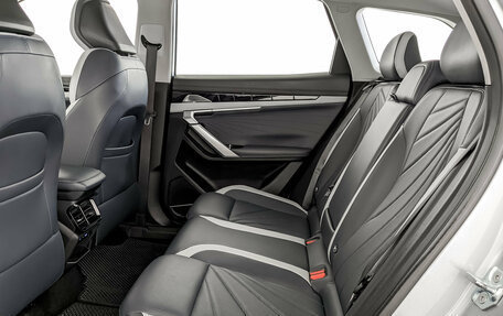 Geely Atlas, 2023 год, 2 400 000 рублей, 12 фотография