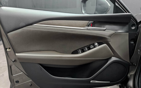 Mazda 6, 2021 год, 2 630 000 рублей, 19 фотография