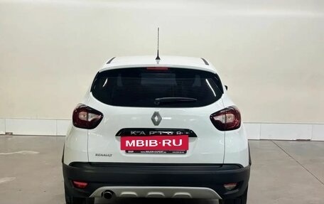 Renault Kaptur I рестайлинг, 2017 год, 1 159 000 рублей, 3 фотография