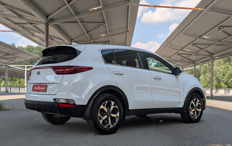 KIA Sportage IV рестайлинг, 2021 год, 1 994 900 рублей, 7 фотография