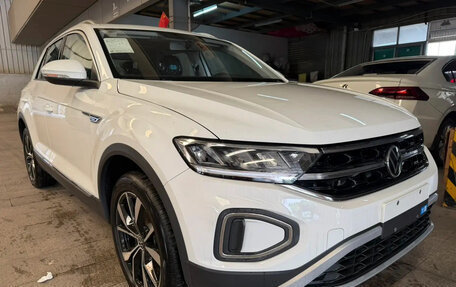 Volkswagen T-Roc I, 2025 год, 1 929 004 рублей, 4 фотография