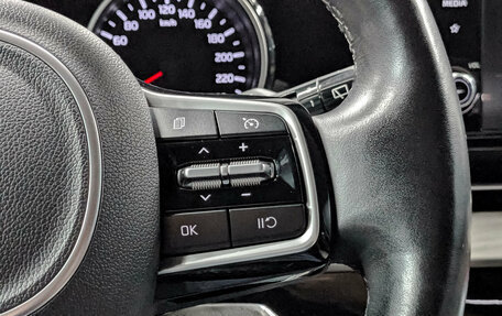 KIA Carnival, 2022 год, 3 650 000 рублей, 24 фотография