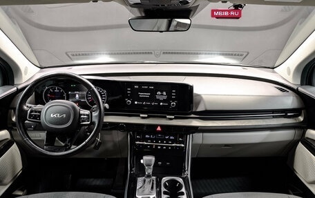 KIA Carnival, 2022 год, 3 650 000 рублей, 14 фотография