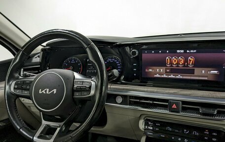 KIA K5, 2022 год, 2 850 000 рублей, 22 фотография