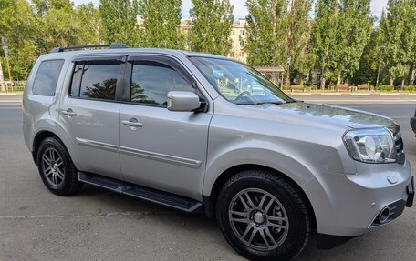 Honda Pilot III рестайлинг, 2013 год, 2 075 000 рублей, 4 фотография