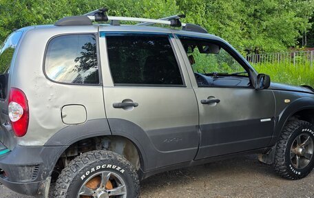 Chevrolet Niva I рестайлинг, 2013 год, 450 000 рублей, 5 фотография