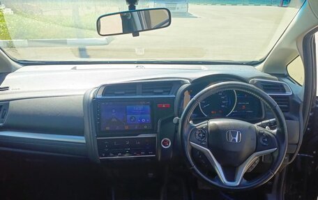 Honda Fit III, 2014 год, 890 000 рублей, 17 фотография