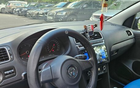 Volkswagen Polo VI (EU Market), 2012 год, 880 000 рублей, 10 фотография