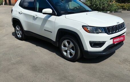 Jeep Compass II, 2018 год, 1 550 000 рублей, 2 фотография