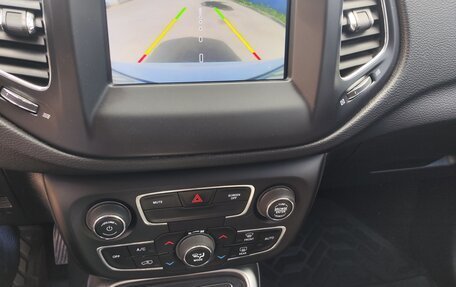 Jeep Compass II, 2018 год, 1 550 000 рублей, 8 фотография