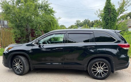 Toyota Highlander III, 2018 год, 3 100 000 рублей, 7 фотография