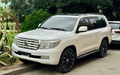 Toyota Land Cruiser 200, 2010 год, 3 320 000 рублей, 1 фотография