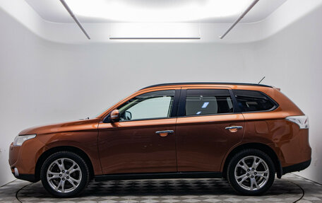 Mitsubishi Outlander III рестайлинг 3, 2012 год, 1 080 000 рублей, 2 фотография