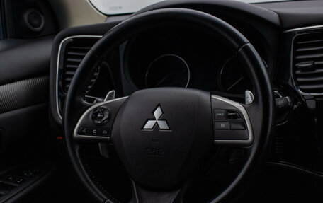 Mitsubishi Outlander III рестайлинг 3, 2012 год, 1 080 000 рублей, 16 фотография