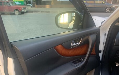 Infiniti FX II, 2010 год, 1 350 000 рублей, 9 фотография