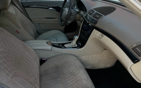 Mercedes-Benz E-Класс, 2004 год, 780 000 рублей, 14 фотография