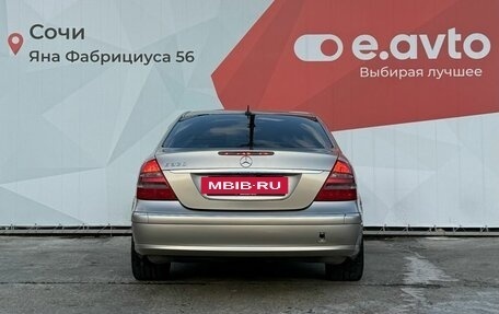 Mercedes-Benz E-Класс, 2004 год, 780 000 рублей, 5 фотография