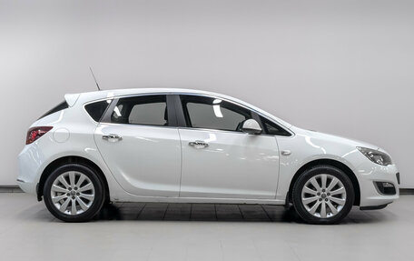 Opel Astra J, 2012 год, 940 000 рублей, 4 фотография