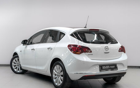 Opel Astra J, 2012 год, 940 000 рублей, 7 фотография