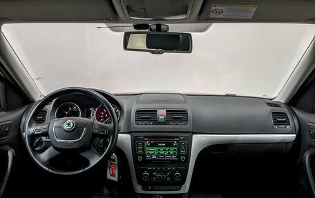 Skoda Yeti I рестайлинг, 2014 год, 1 395 000 рублей, 14 фотография